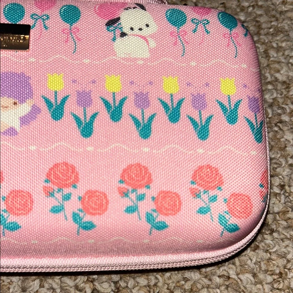 Hello Kitty SWITCH case - Picture 4 of 5